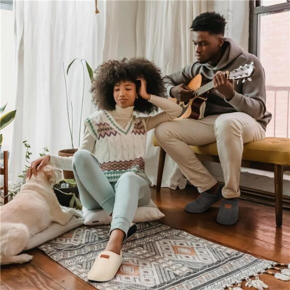 House Slippers for Women Men Indoor Barefoot Slippers Socks Furry Slip on Cozy - Picture 6 of 7